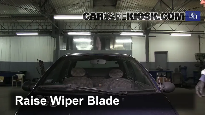 1997 Renault Twingo Air 1.1L 4 Cyl. Windshield Wiper Blade (Front)